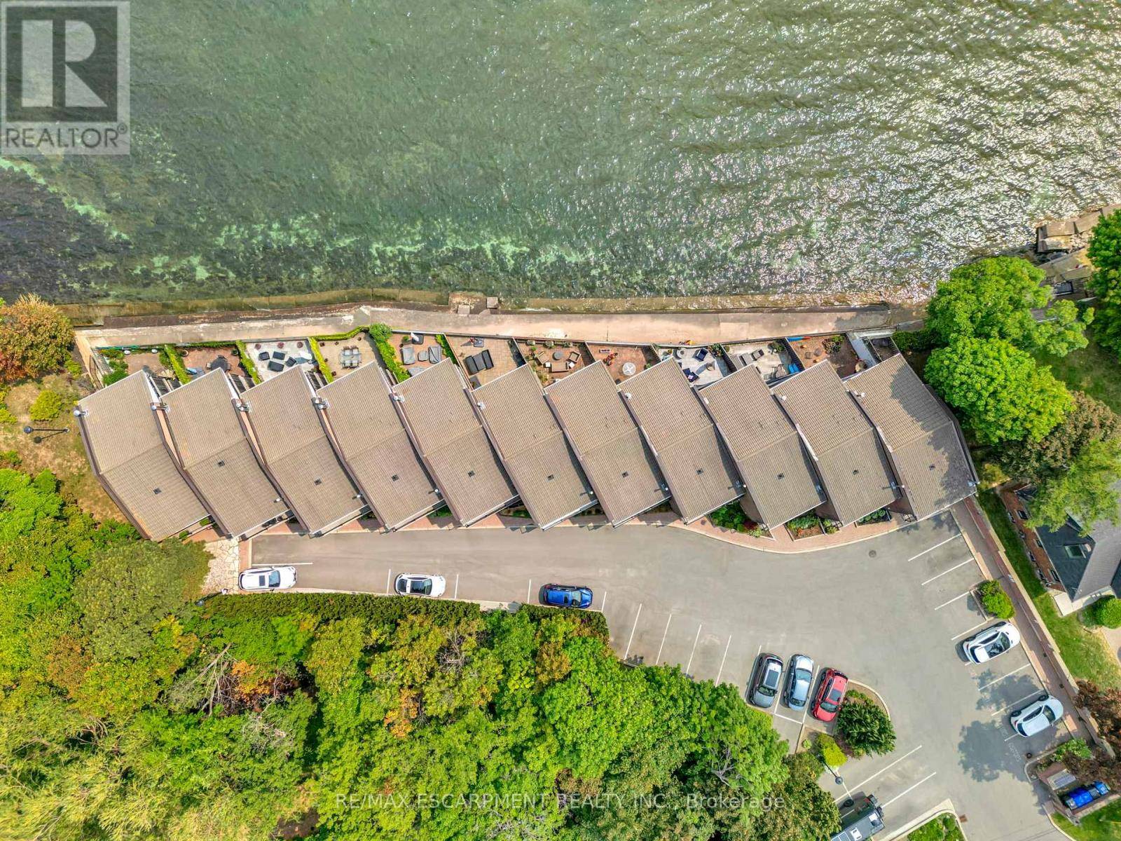 Burlington (brant), ON L7R1A3,2136 Old Lakeshore RD #3