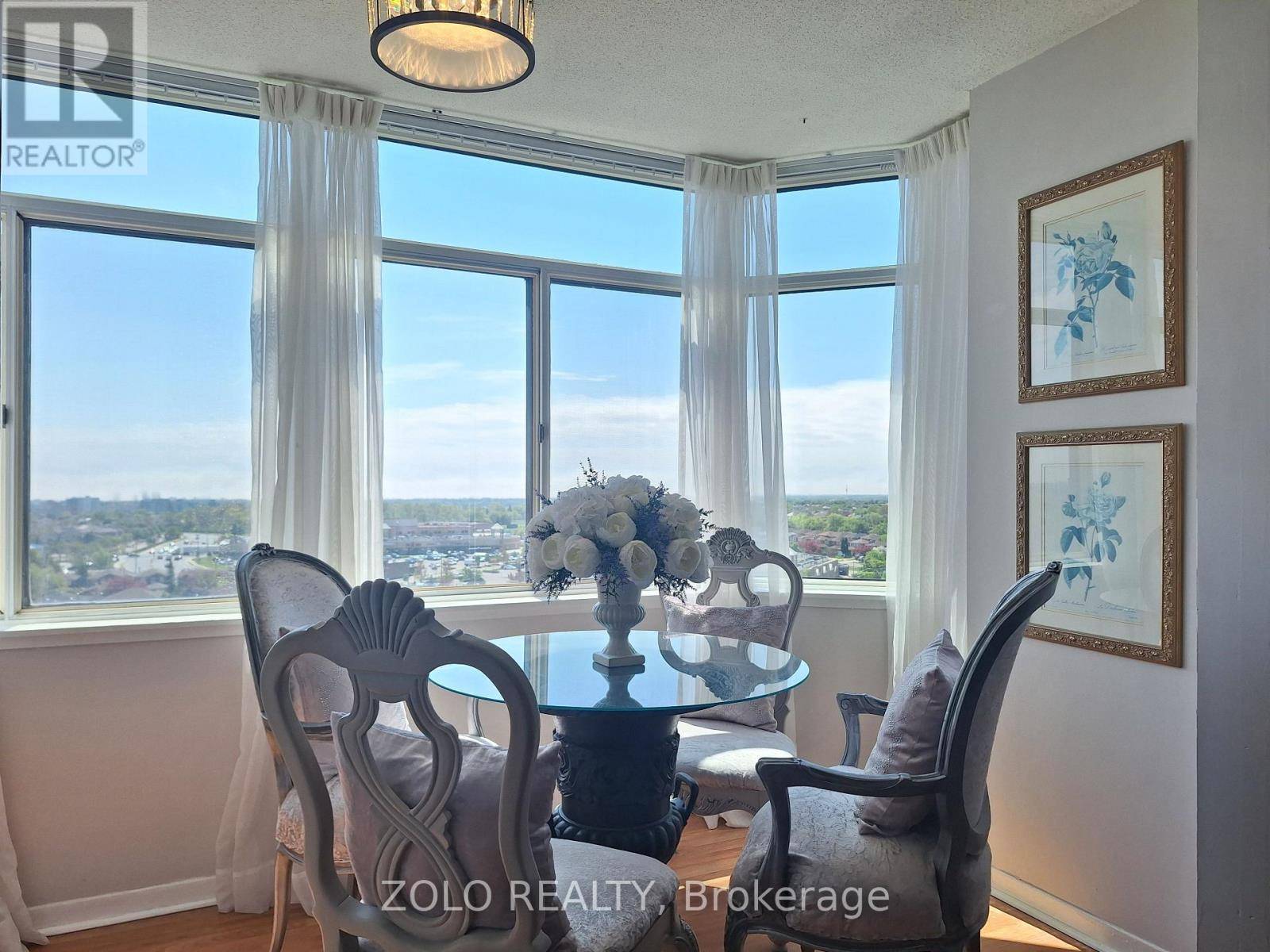Mississauga (city Centre), ON L5B3W3,300 Webb DR #1001