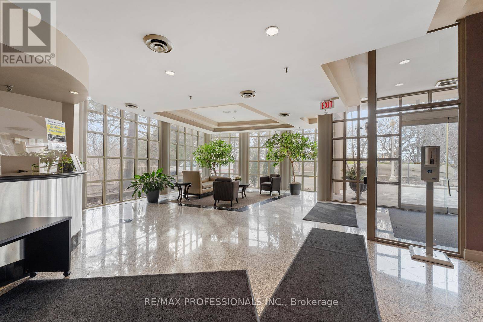 Mississauga (hurontario), ON L5R3P5,50 Eglinton AVE #1604