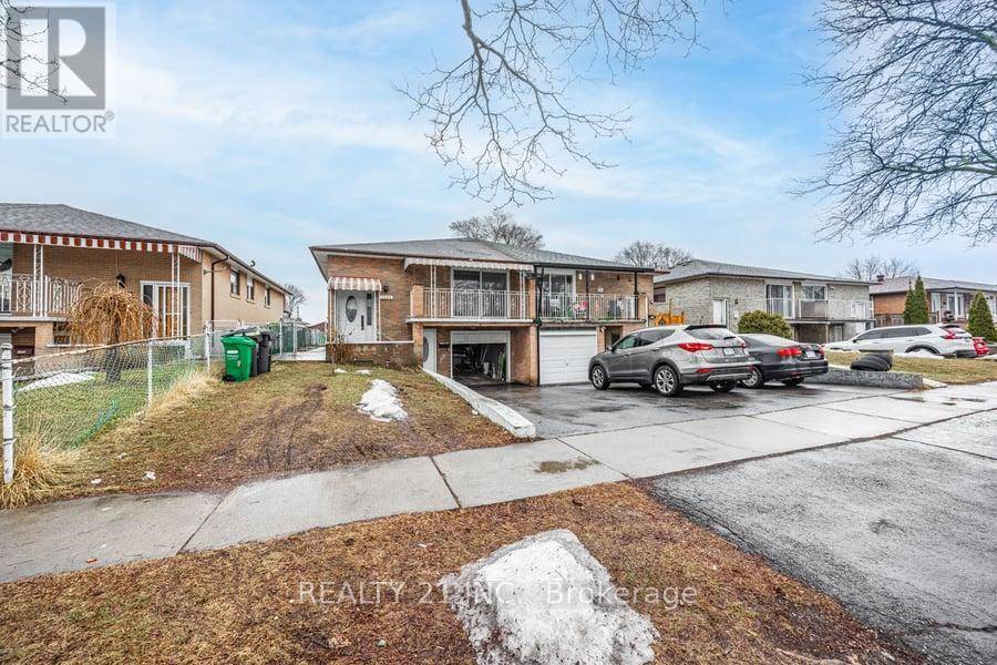 Mississauga (malton), ON L4T2L9,7265 REDFOX ROAD