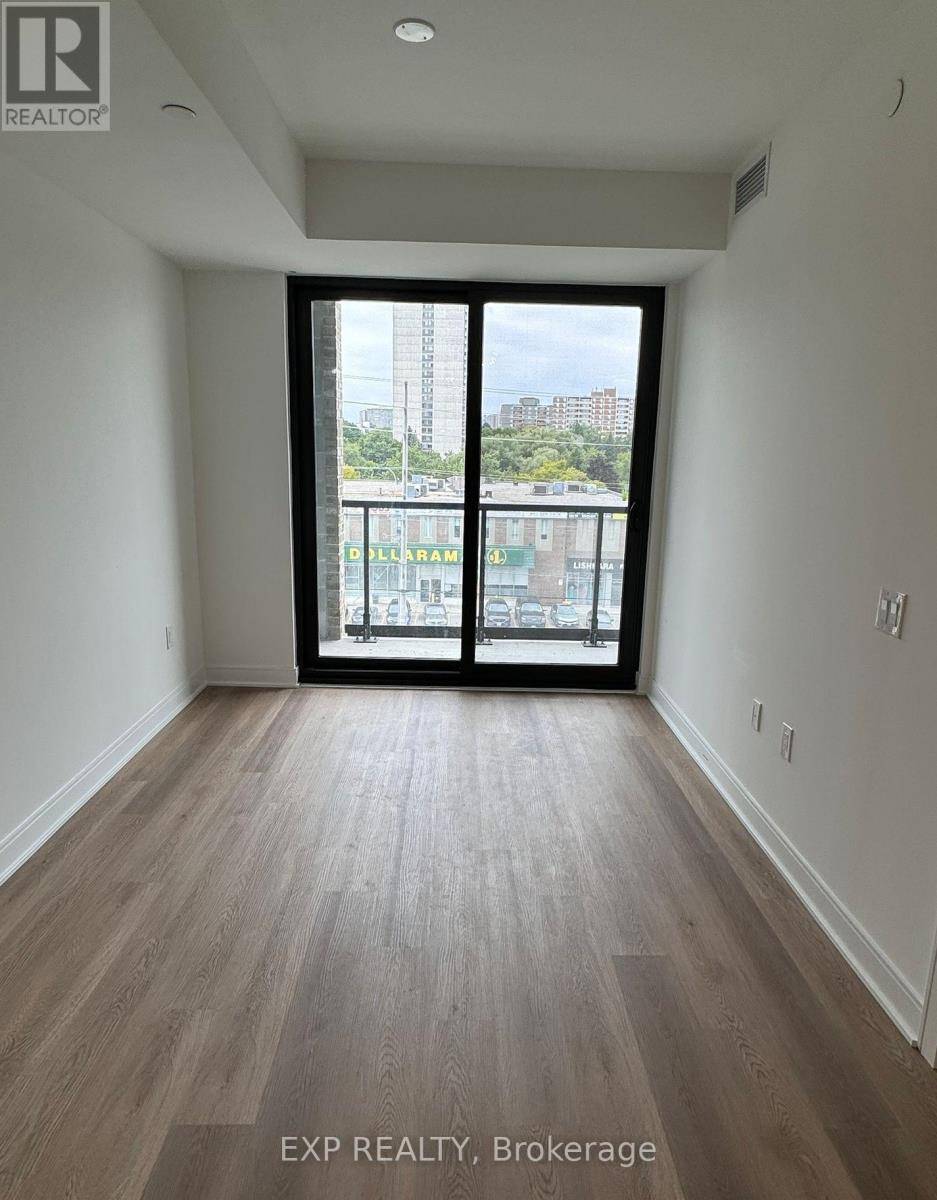 Mississauga (cooksville), ON L5A0B1,86 Dundas ST East #404