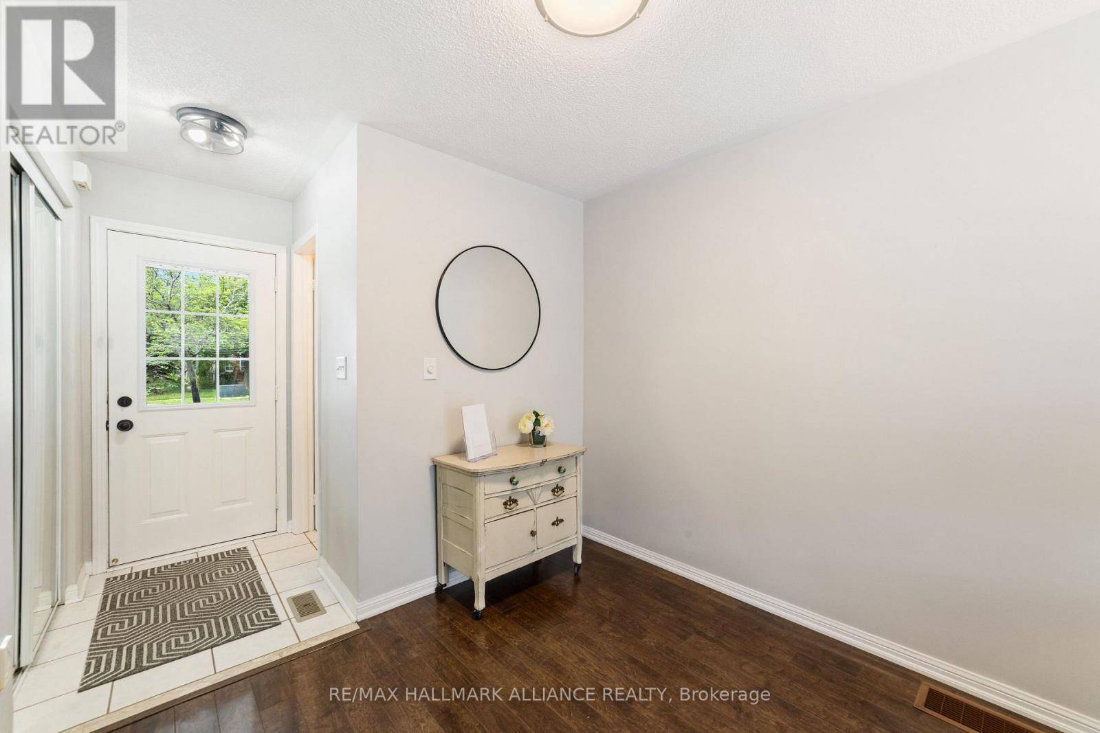 Oakville (wm Westmount), ON L6M4S4,2185 BARONWOOD DRIVE