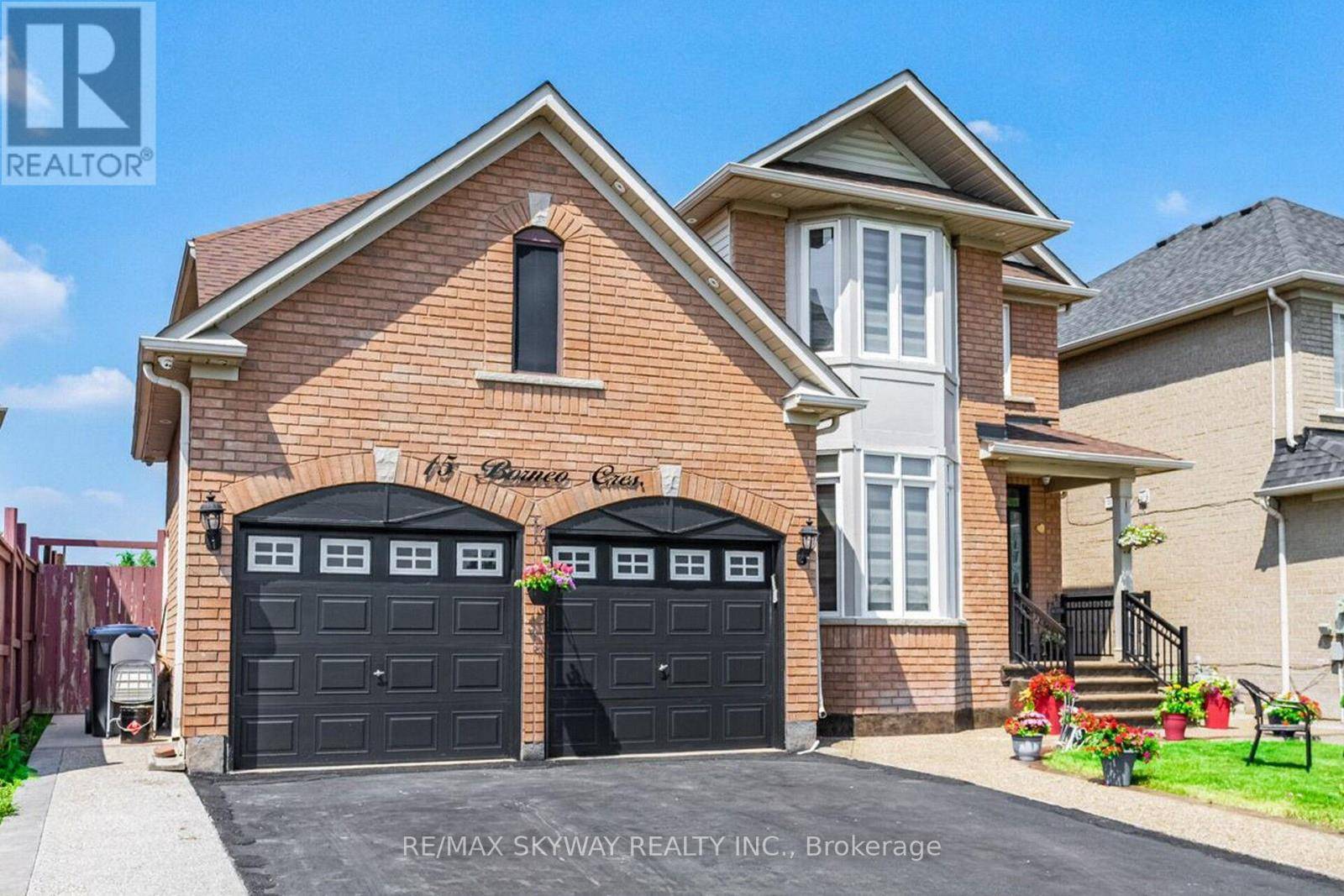 Brampton (sandringham-wellington), ON L6R3C6,15 BORNEO CRESCENT