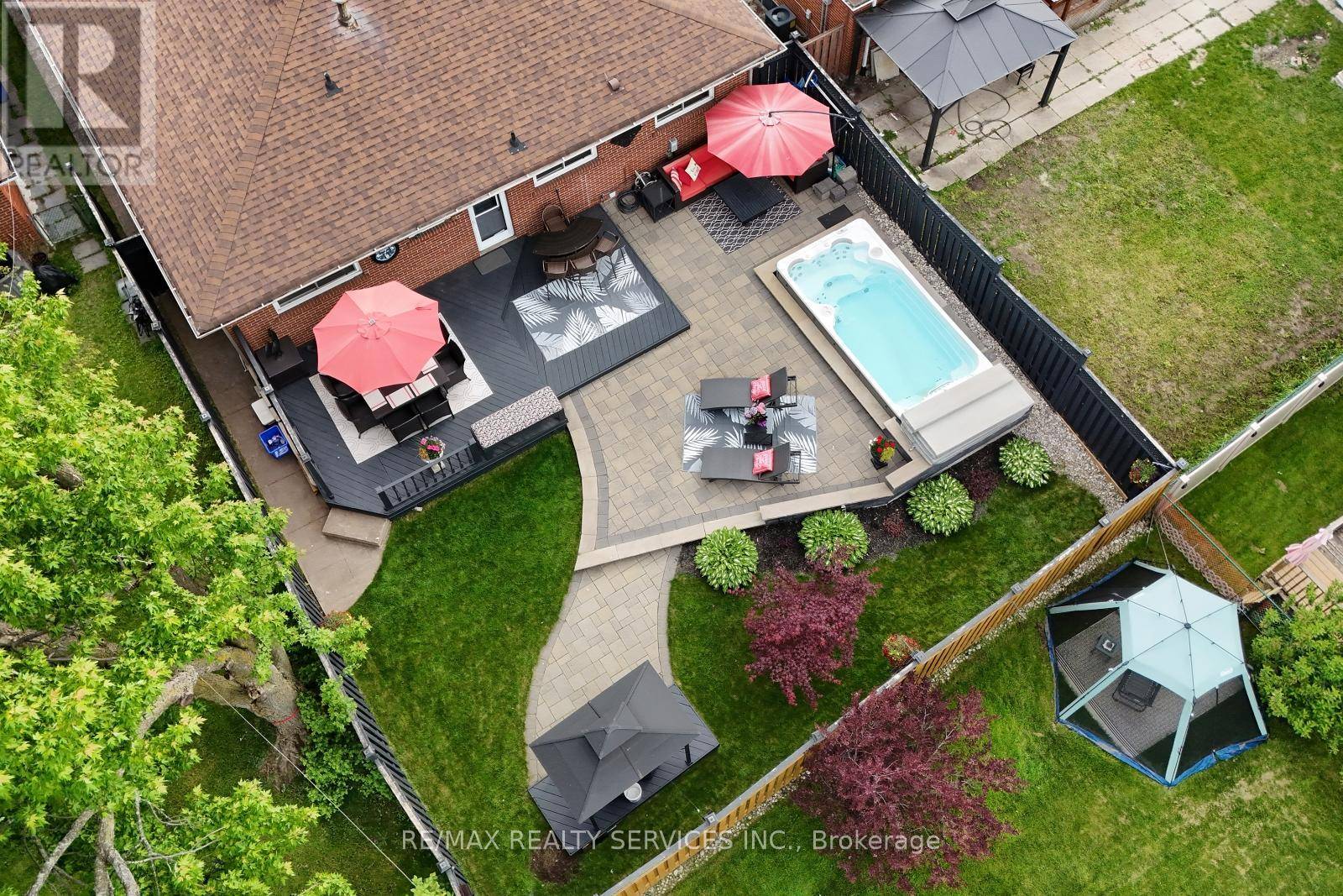 Brampton (southgate), ON L6T3C8,29 DORCHESTER DRIVE