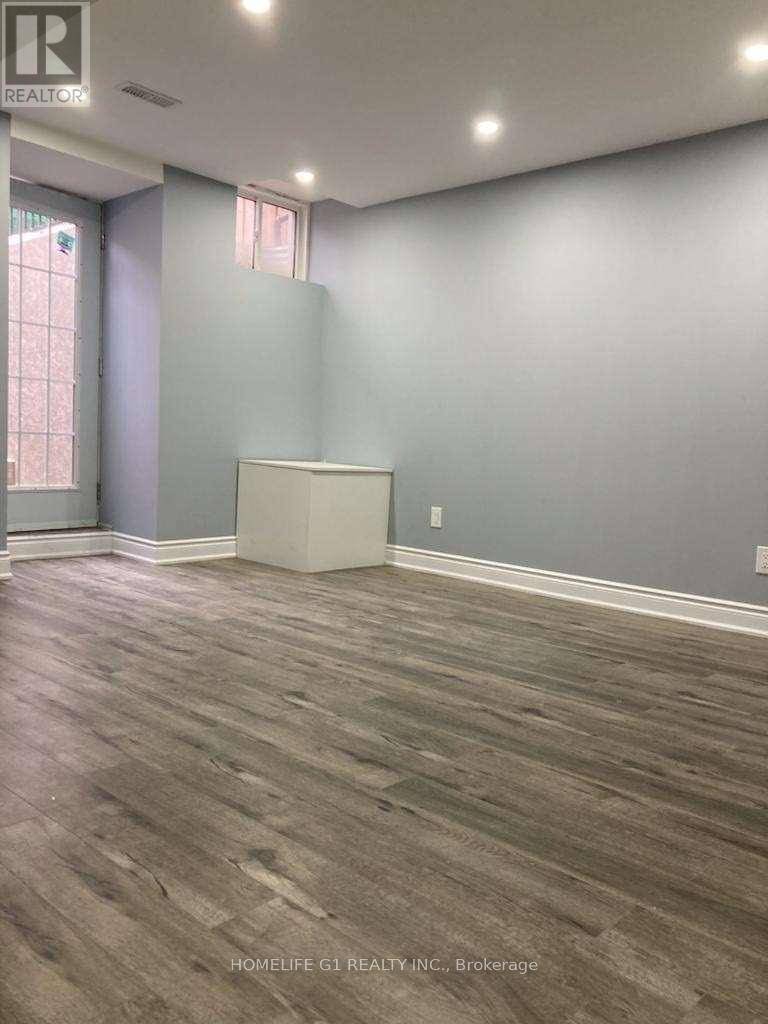 Brampton (sandringham-wellington North), ON L6R3W3,11 LEDGER POINT CRESCENT