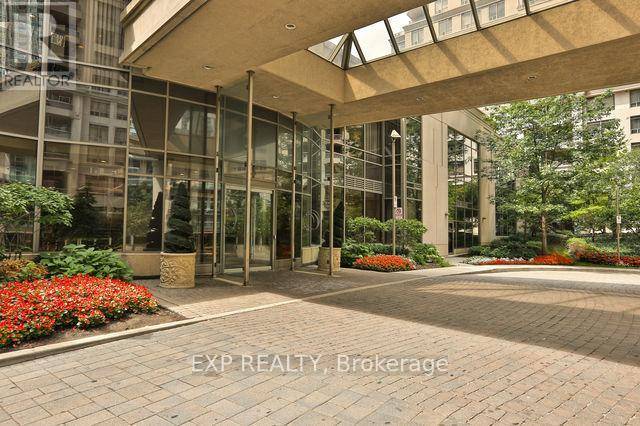 Mississauga (city Centre), ON L5B4M7,3880 Duke Of York BLVD #1202