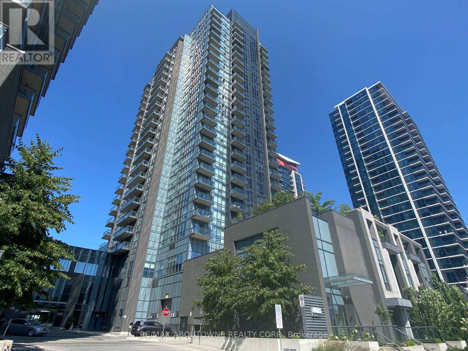 Mississauga (hurontario), ON L5R0G5,5025 Four Springs AVE #708
