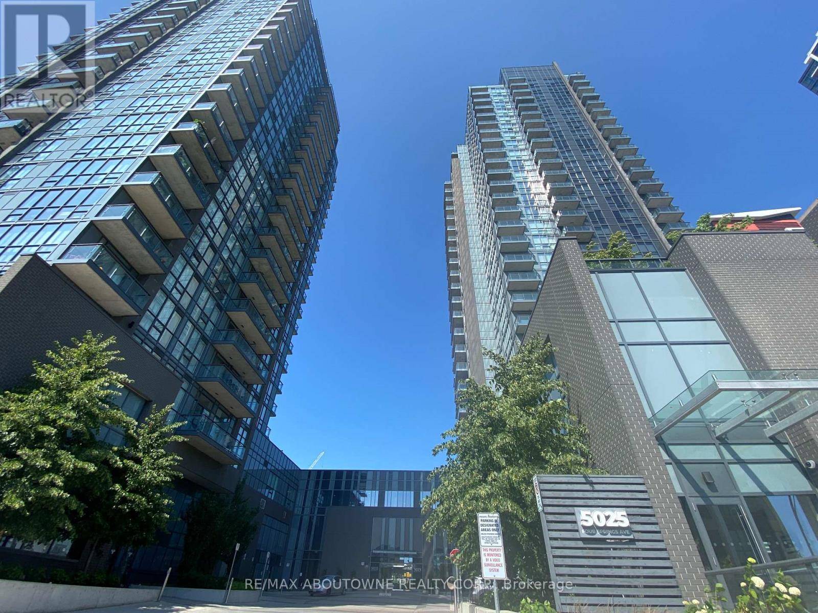 Mississauga (hurontario), ON L5R0G5,5025 Four Springs AVE #708