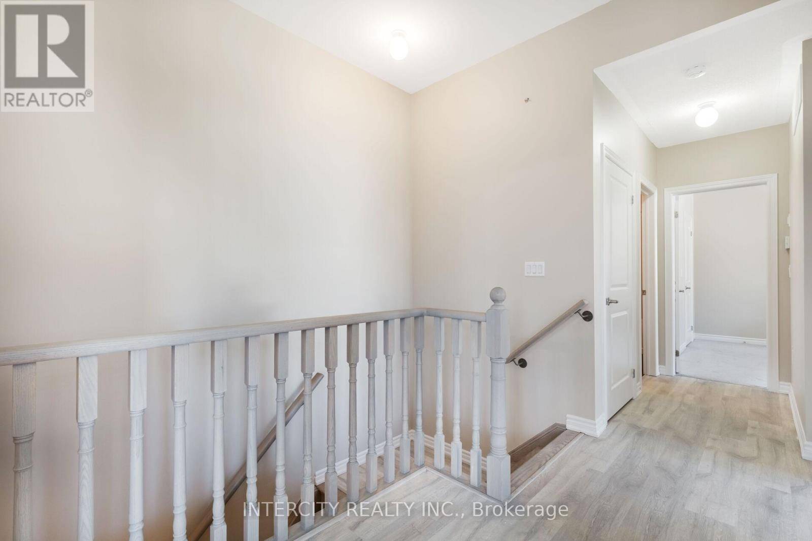 Brampton (bram East), ON L6P0M7,50 Halliford PL #G62(610)