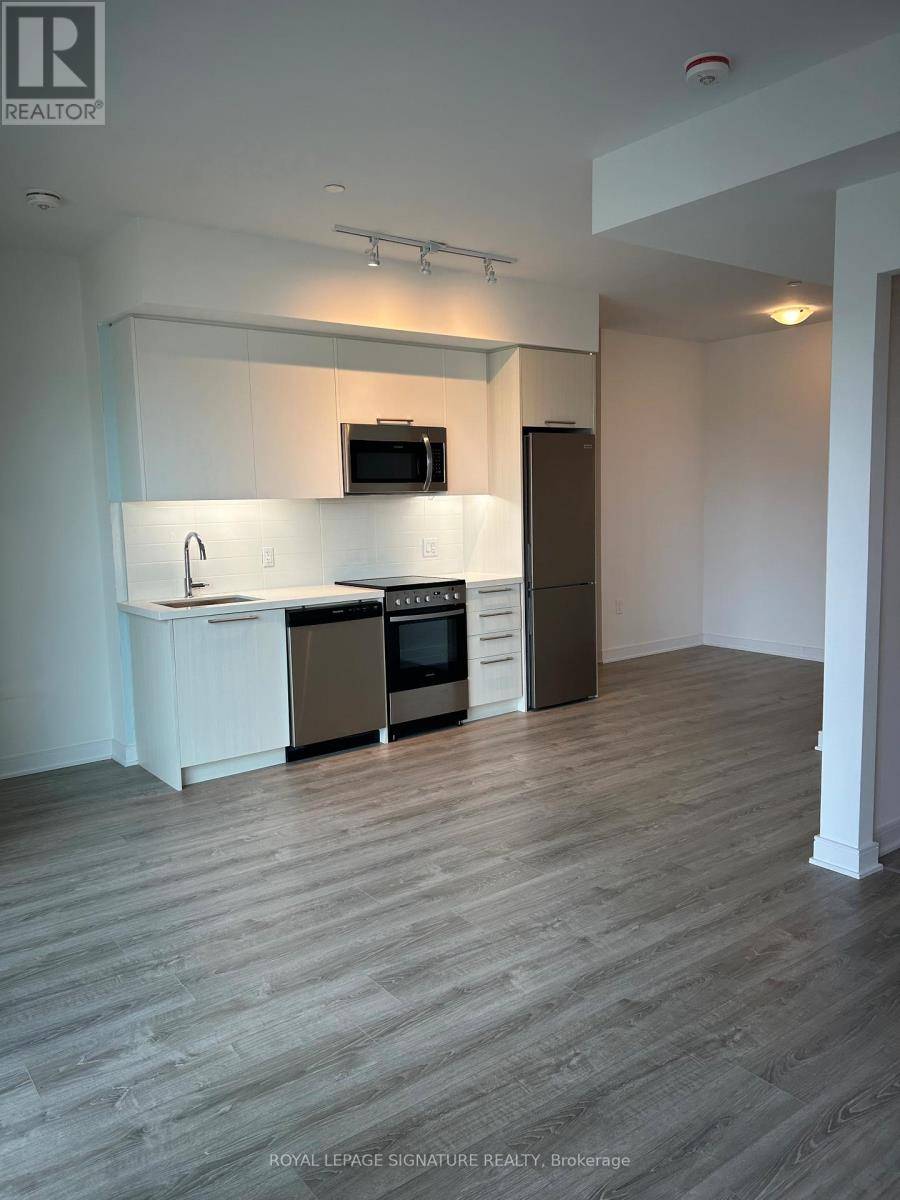 Toronto (stonegate-queensway), ON M8Y0C4,25 Neighbourhood LN #1012