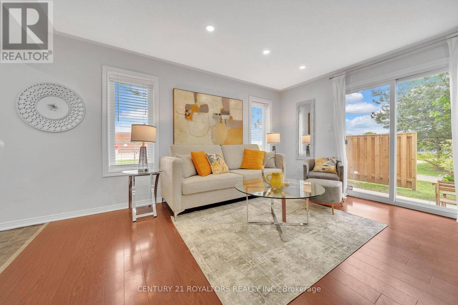 Mississauga (hurontario), ON L4Z3N8,60 Barondale DR #310