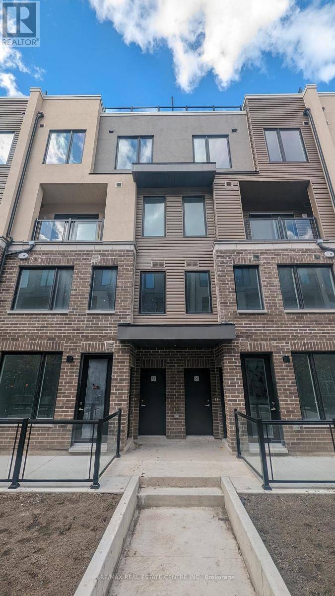 Mississauga (erin Mills), ON L5L5T3,3550 Colonial DR #9