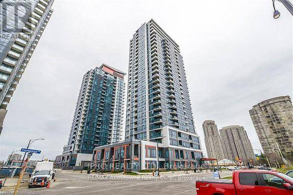 Mississauga (hurontario), ON L5R1B2,75 Eglinton AVE #905