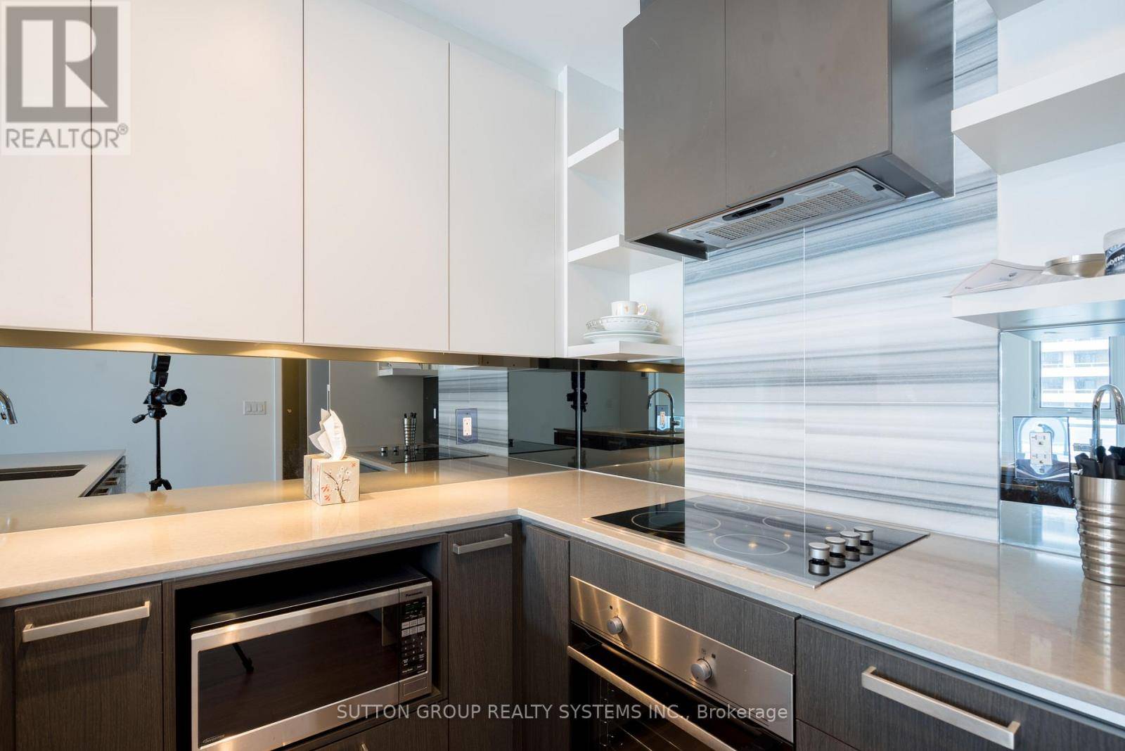 Toronto (high Park North), ON M6P3K6,1830 Bloor ST West #1017
