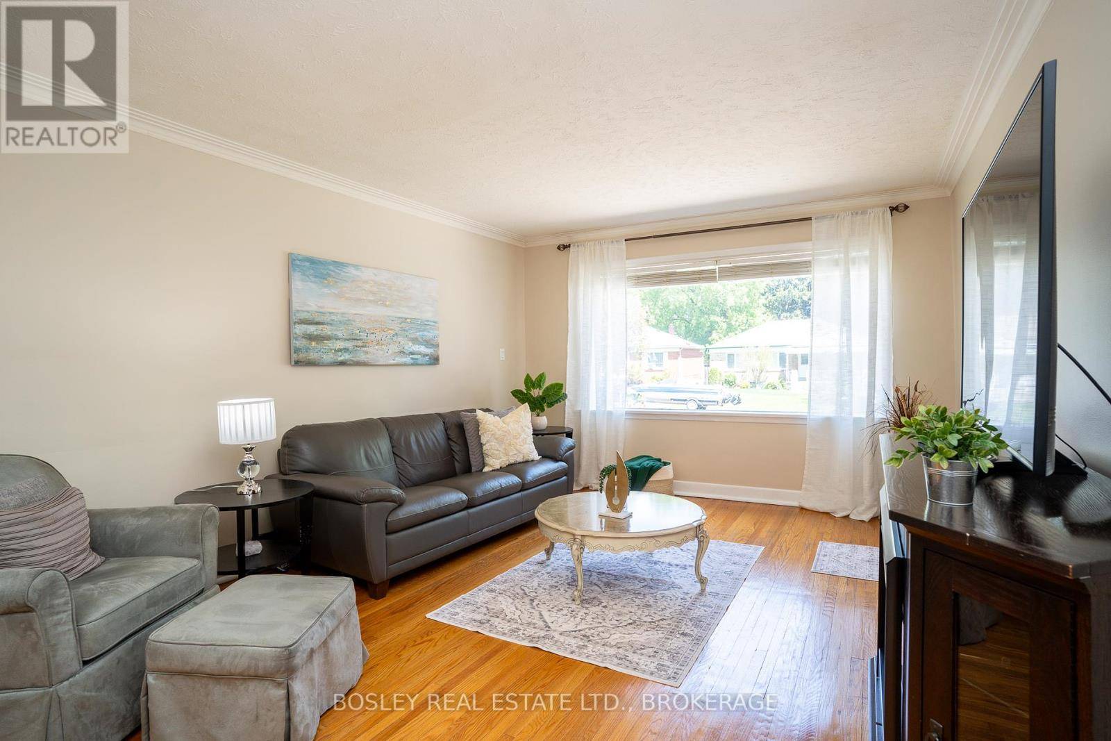Mississauga (lakeview), ON L5E2B9,1568 ASGARD DRIVE