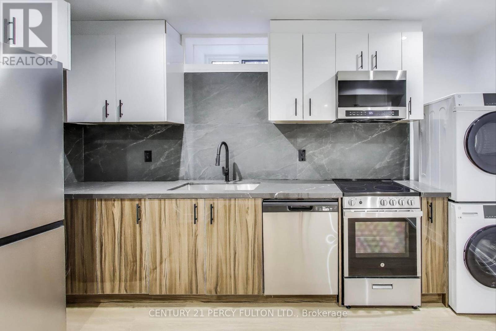 Toronto (south Parkdale), ON M6K1A9,18 Springhurst AVE #3