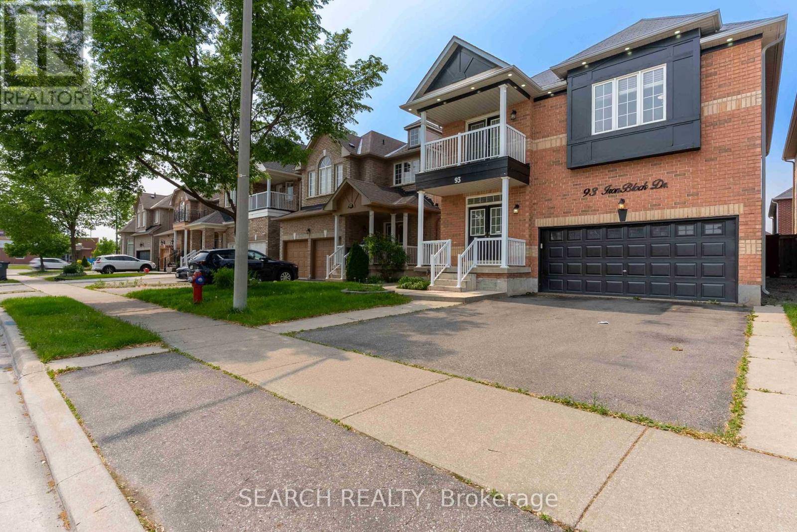 Brampton (northwest Sandalwood Parkway), ON L7A0J1,93 IRON BLOCK DRIVE