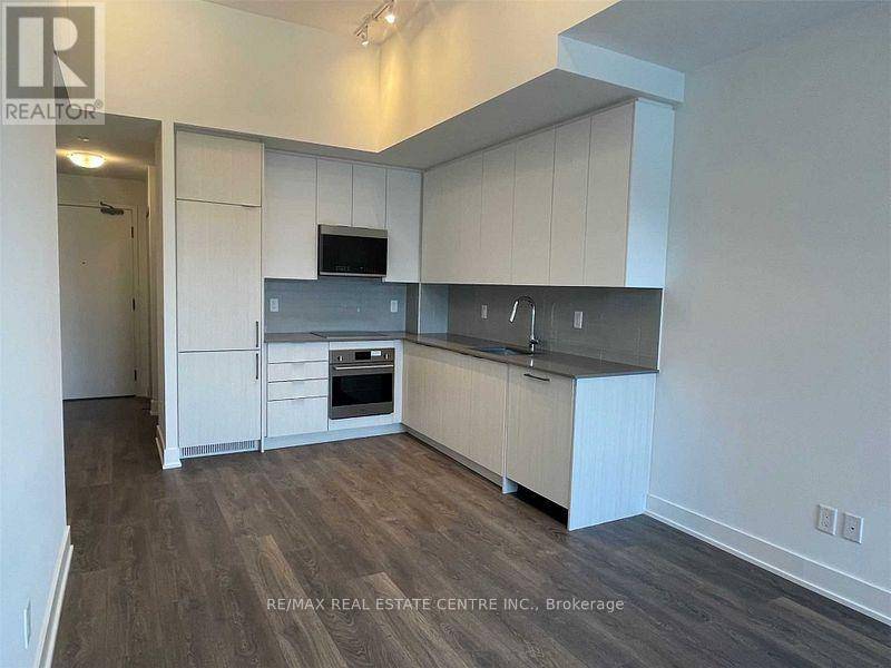 Oakville (ro River Oaks), ON L6H3R7,2481 Taunton RD #460