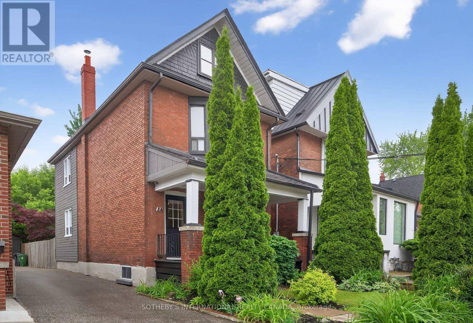 Toronto (runnymede-bloor West Village), ON M6S2M7,23 MORLAND ROAD