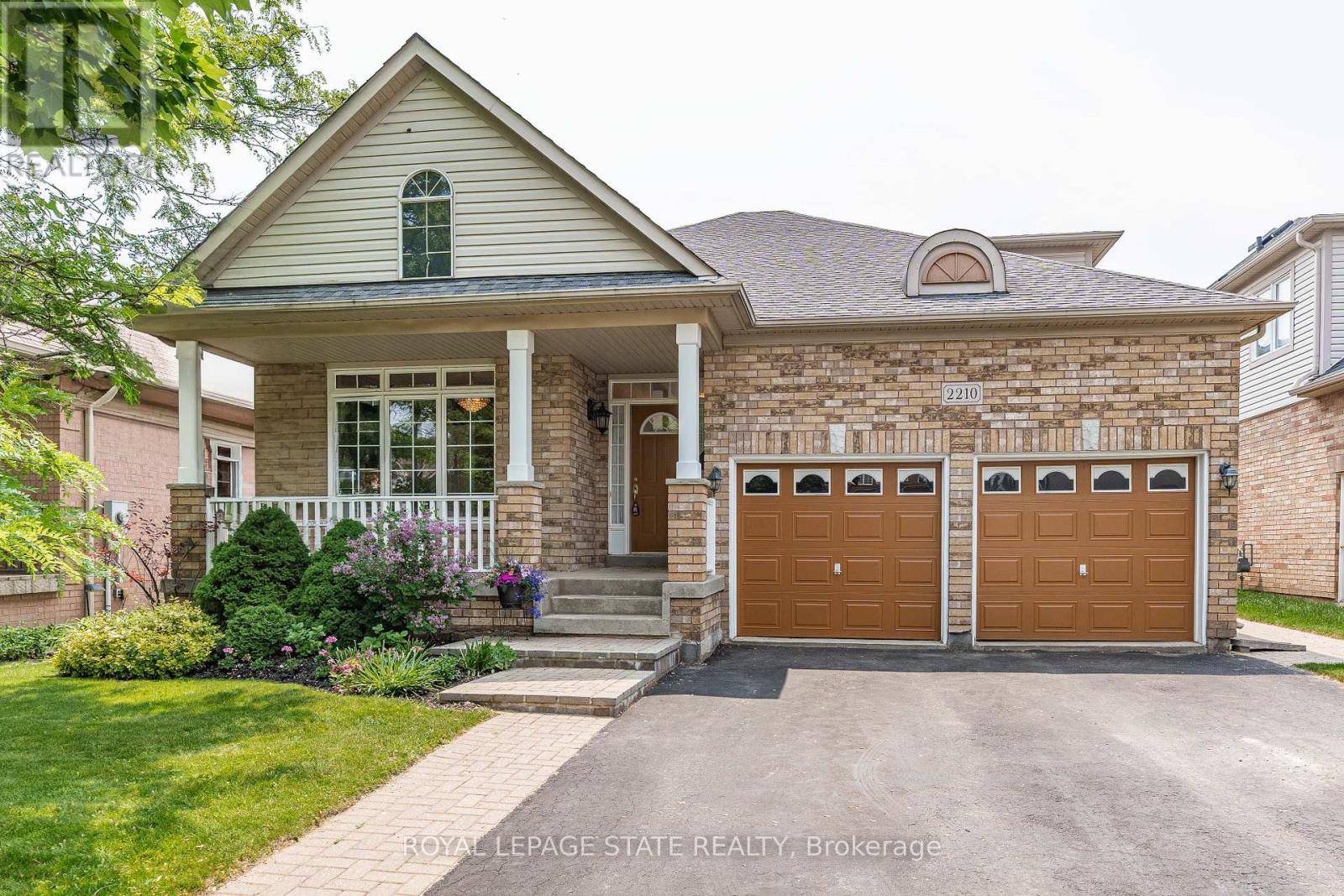Burlington (rose), ON L7M4W9,2210 TIGER ROAD