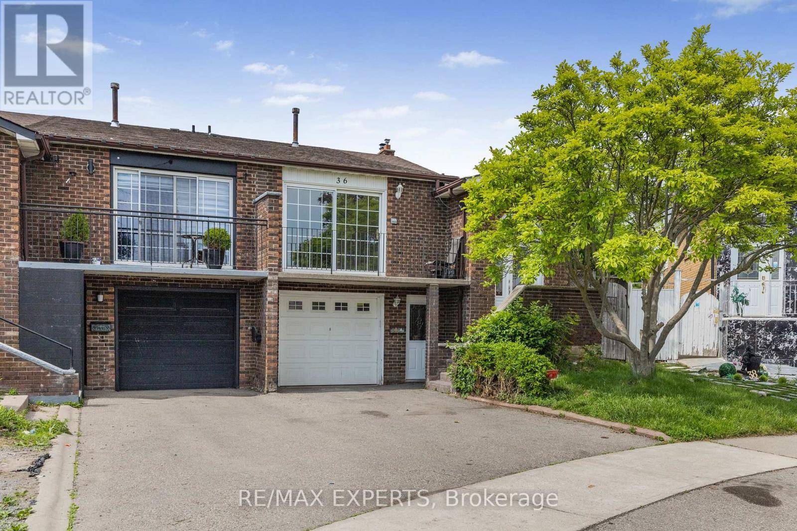 Brampton (brampton North), ON L6V3N3,36 ELDERWOOD PLACE