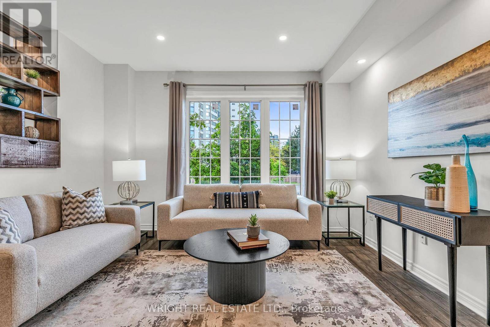 Mississauga (rathwood), ON L4W5R5,1347 Rathburn RD East #4