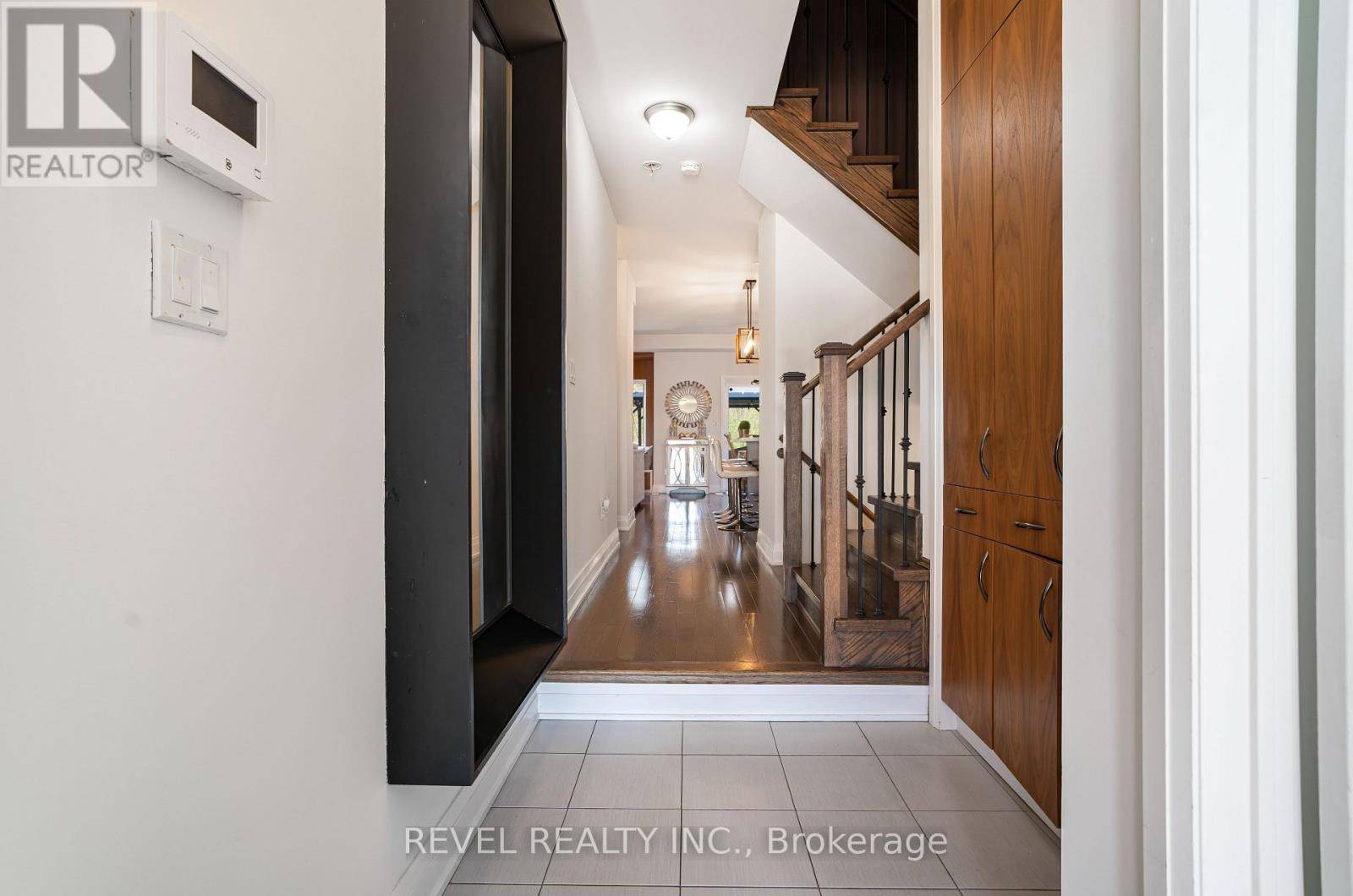 Brampton (bram West), ON L6Y6G8,11 OLIANA WAY