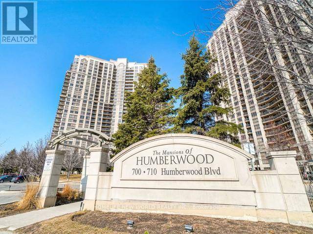 Toronto (west Humber-clairville), ON M9W7J4,700 Humberwood BLVD #1026