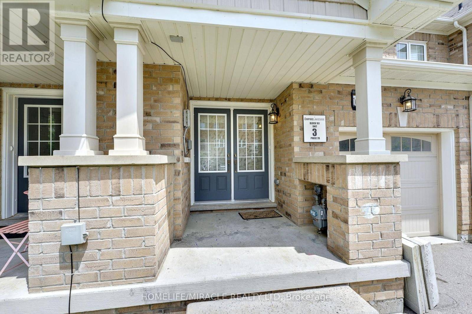Brampton (northwest Brampton), ON L7A4N7,108 GOLDEN SPRING DRIVE