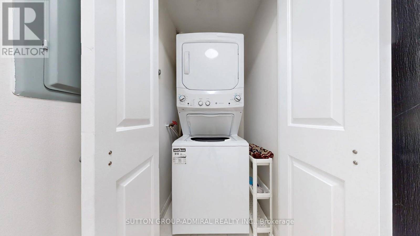 Toronto (high Park-swansea), ON M6S5A2,15 Windermere AVE #903