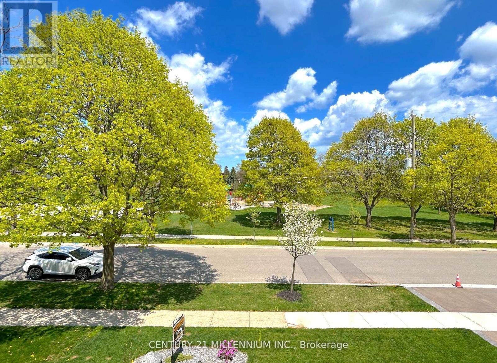 Burlington (shoreacres), ON L7L2R3,318 TUCK DRIVE