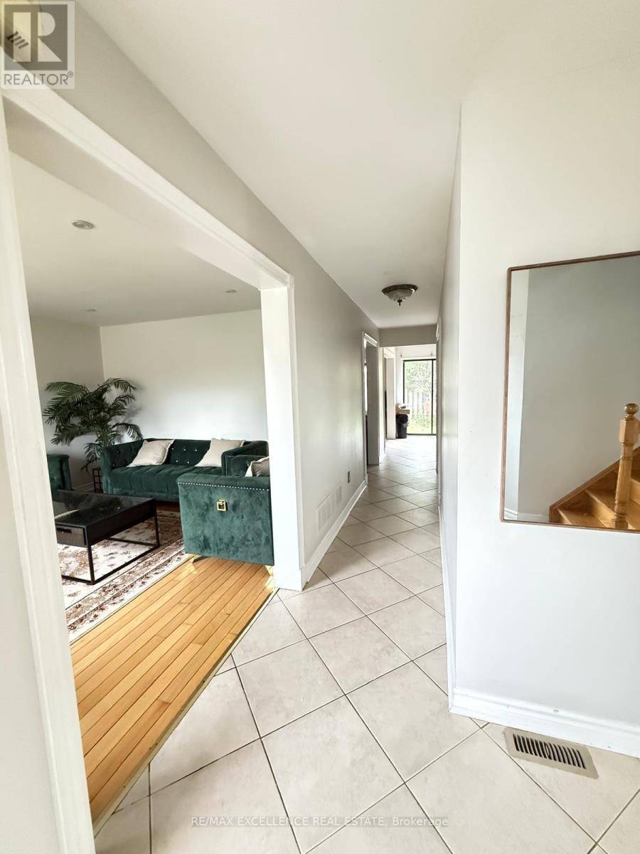 Brampton (northwood Park), ON L6X4A8,146 ATKINS CIRCLE