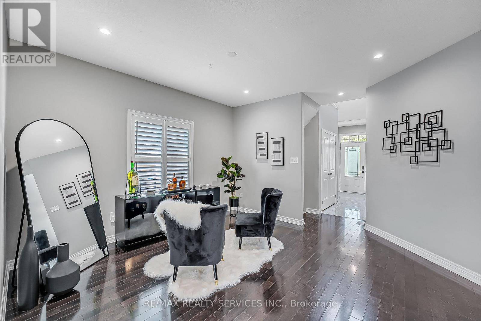 Orangeville, ON L9W6K1,26 WARDLAW AVENUE