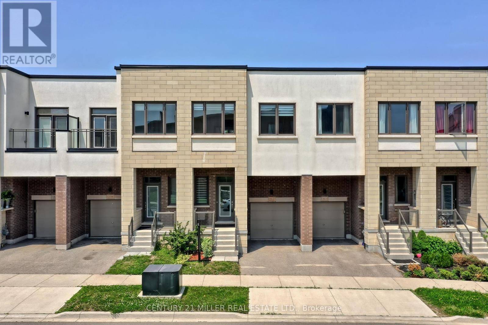 Oakville (go Glenorchy), ON L6H0P4,231 FOWLEY DRIVE
