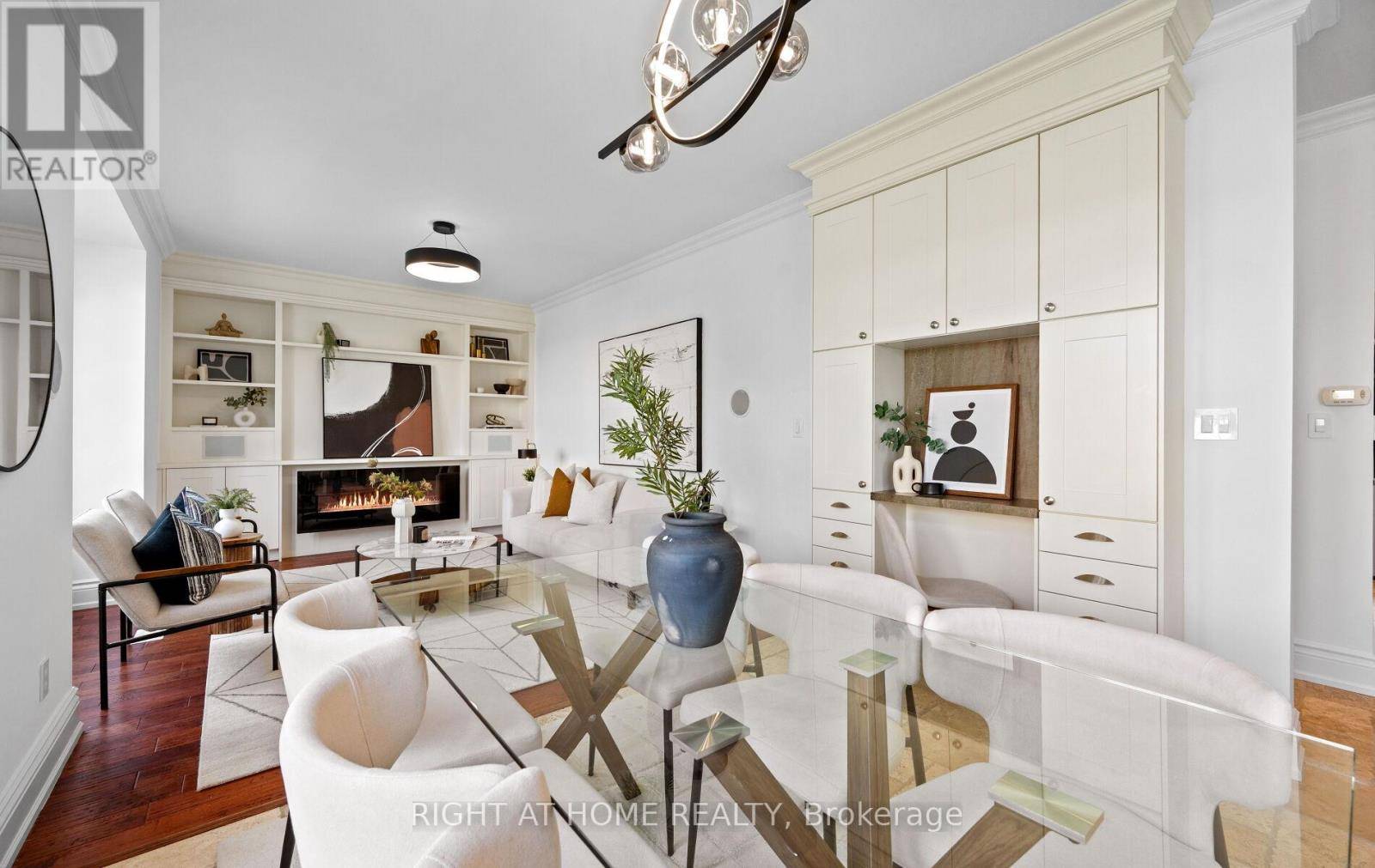 Burlington (orchard), ON L7L6V5,2237 AUSTIN COURT