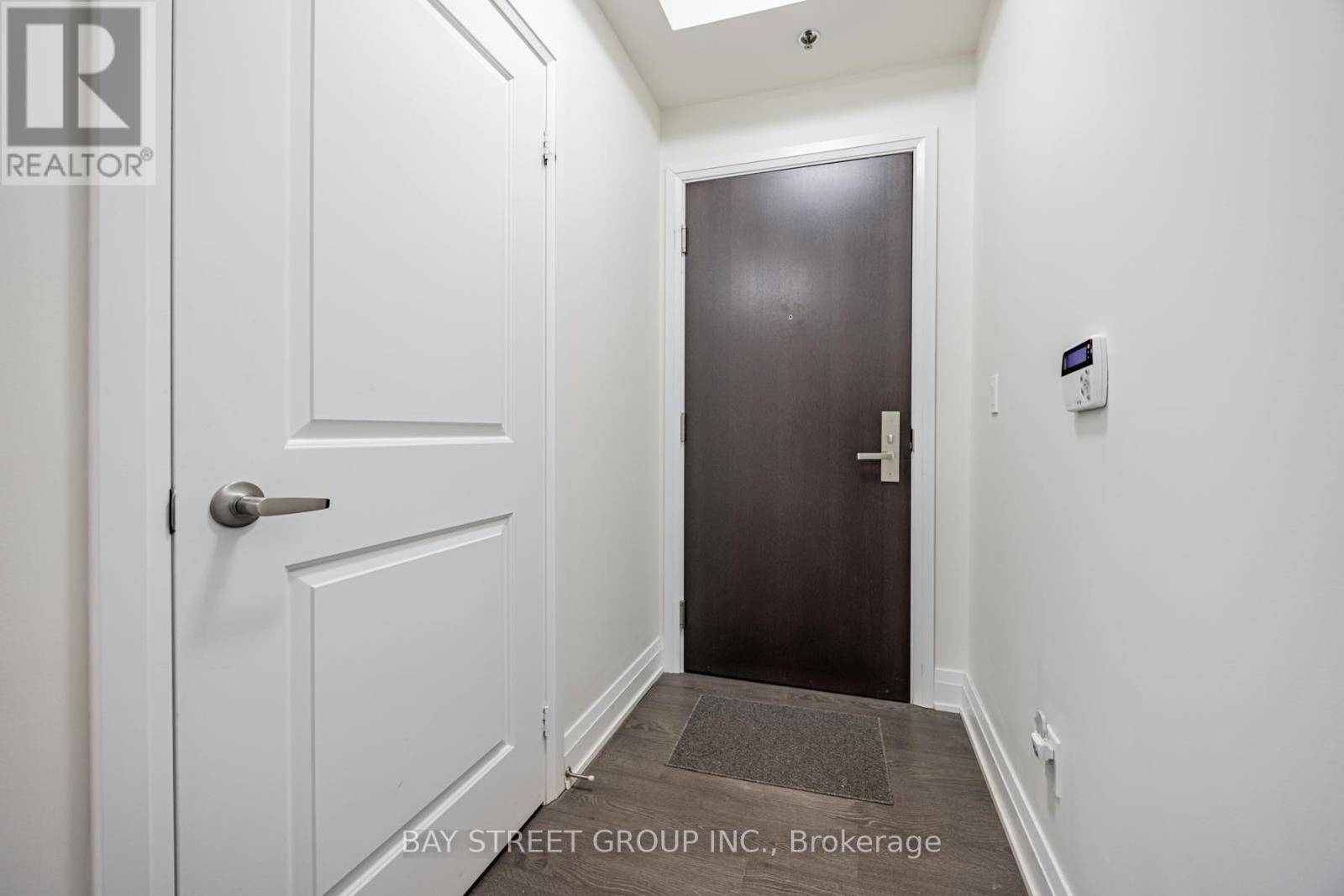 Oakville (qe Queen Elizabeth), ON L6K0H9,55 Speers RD #1201