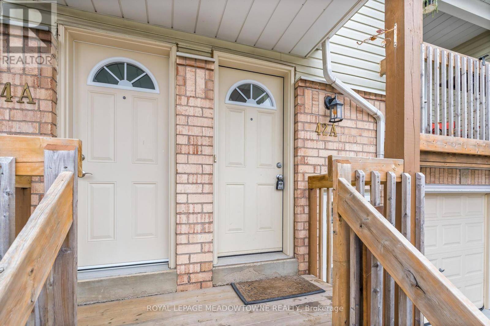 Halton Hills (georgetown), ON L7G5L9,42A Stewart Maclaren RD #24
