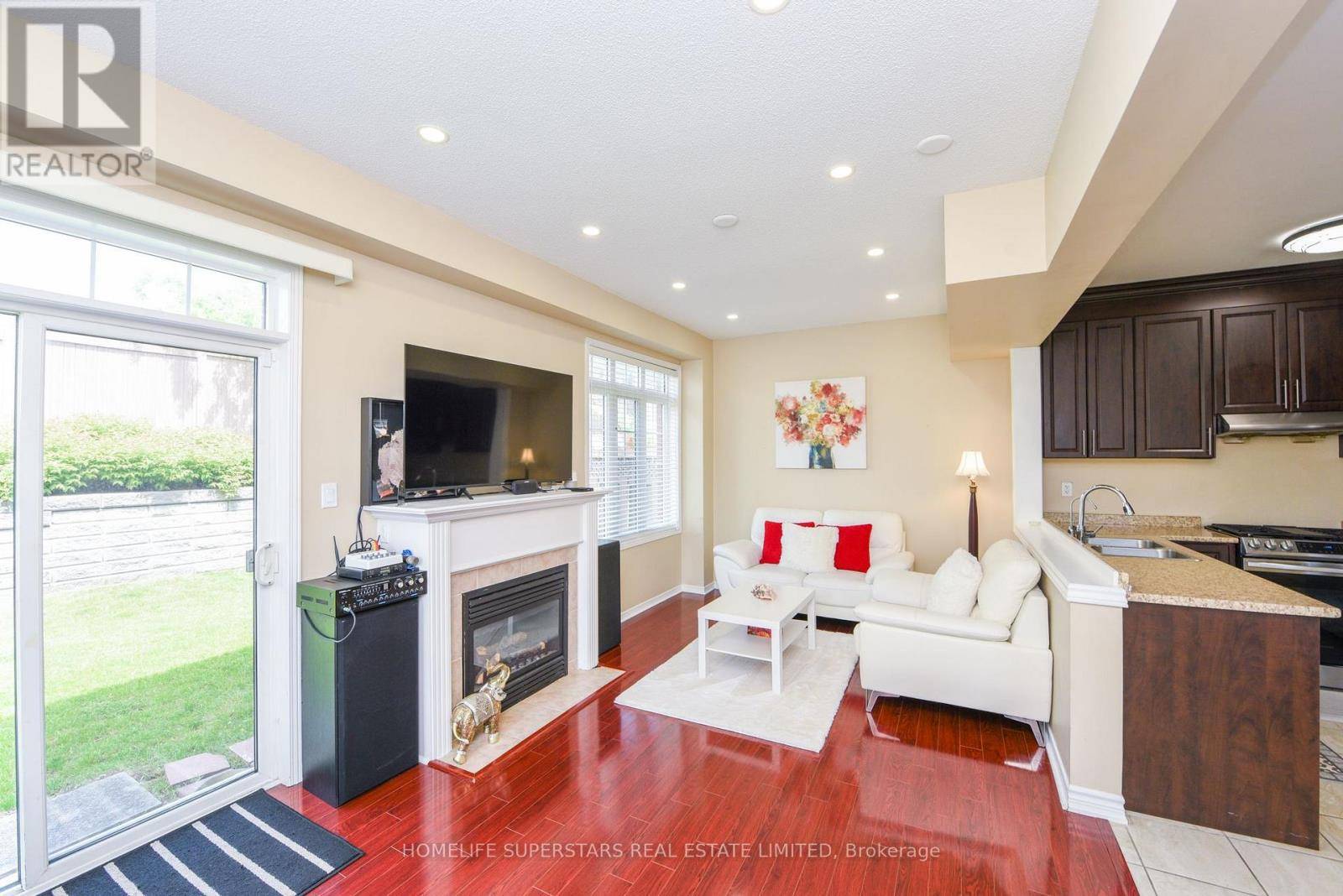 Brampton (bram West), ON L6Y5R3,76 GROVER ROAD