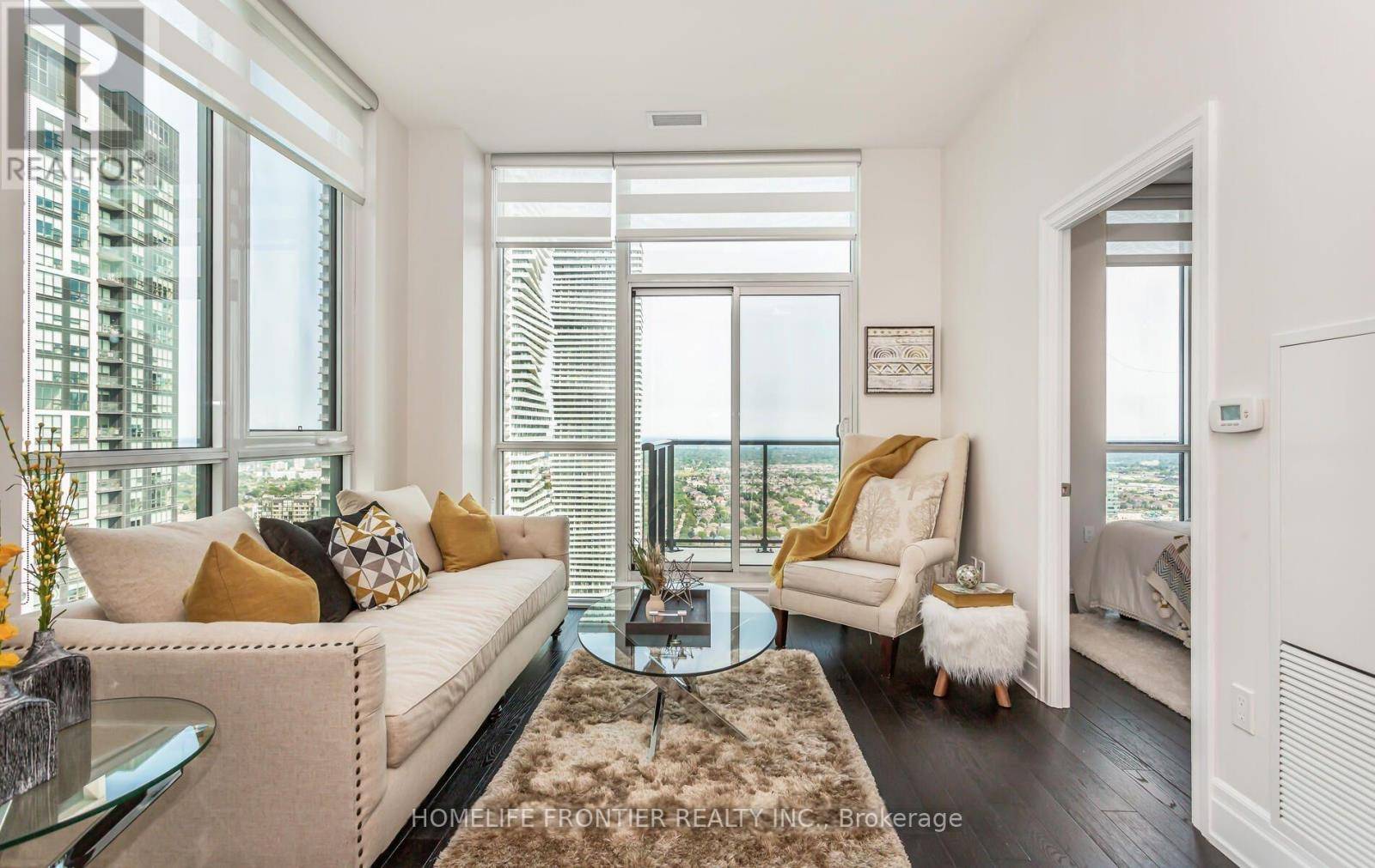 Mississauga (city Centre), ON L5B0K8,4055 Parkside Village DR #PH4