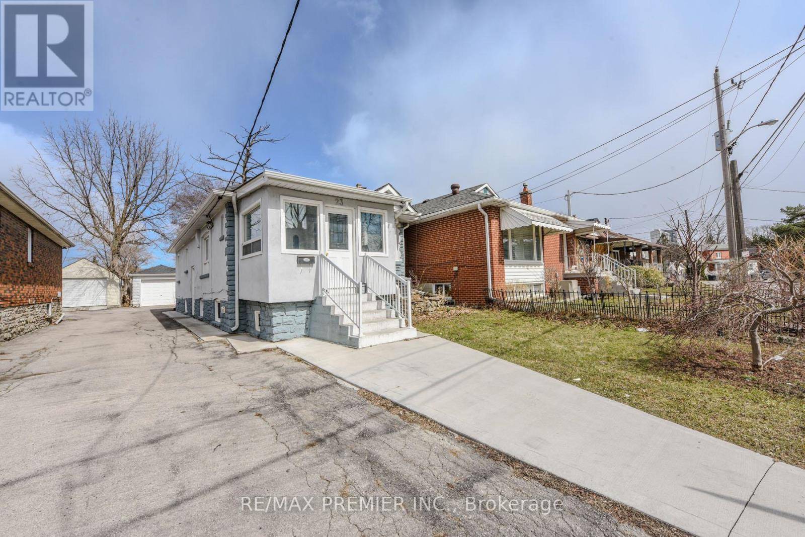 Toronto (weston), ON M9N1R1,23 RECTORY ROAD