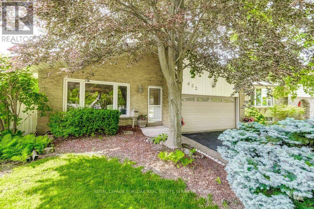 Burlington (shoreacres), ON L7L5B2,652 AUBURN CRESCENT