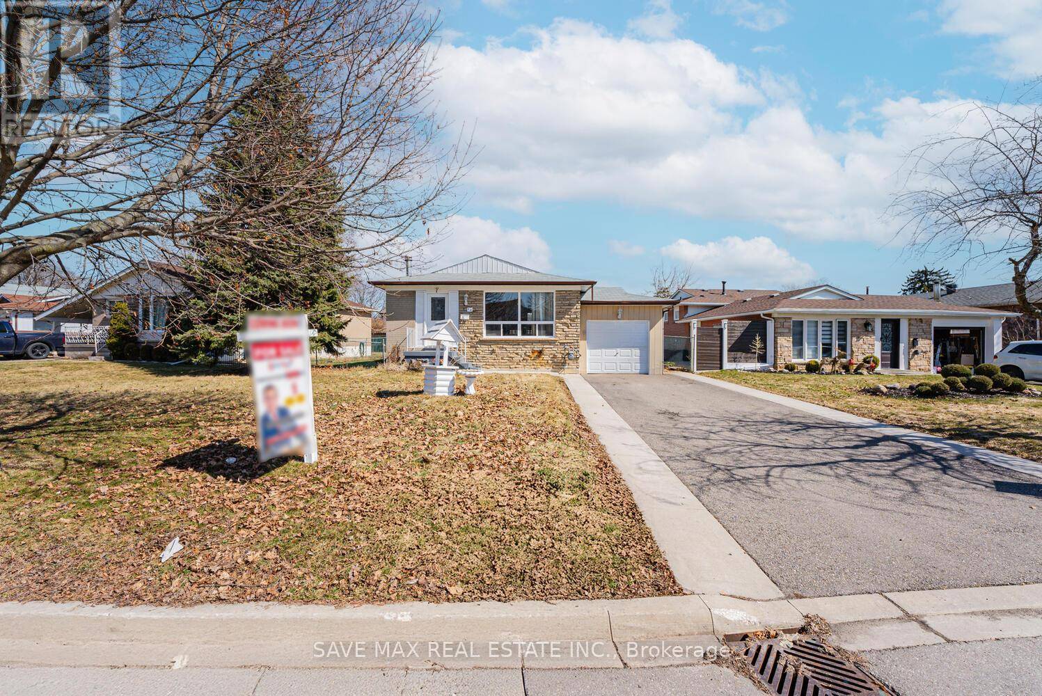 Brampton (northwood Park), ON L6X2L2,18 NORTHWOOD DRIVE