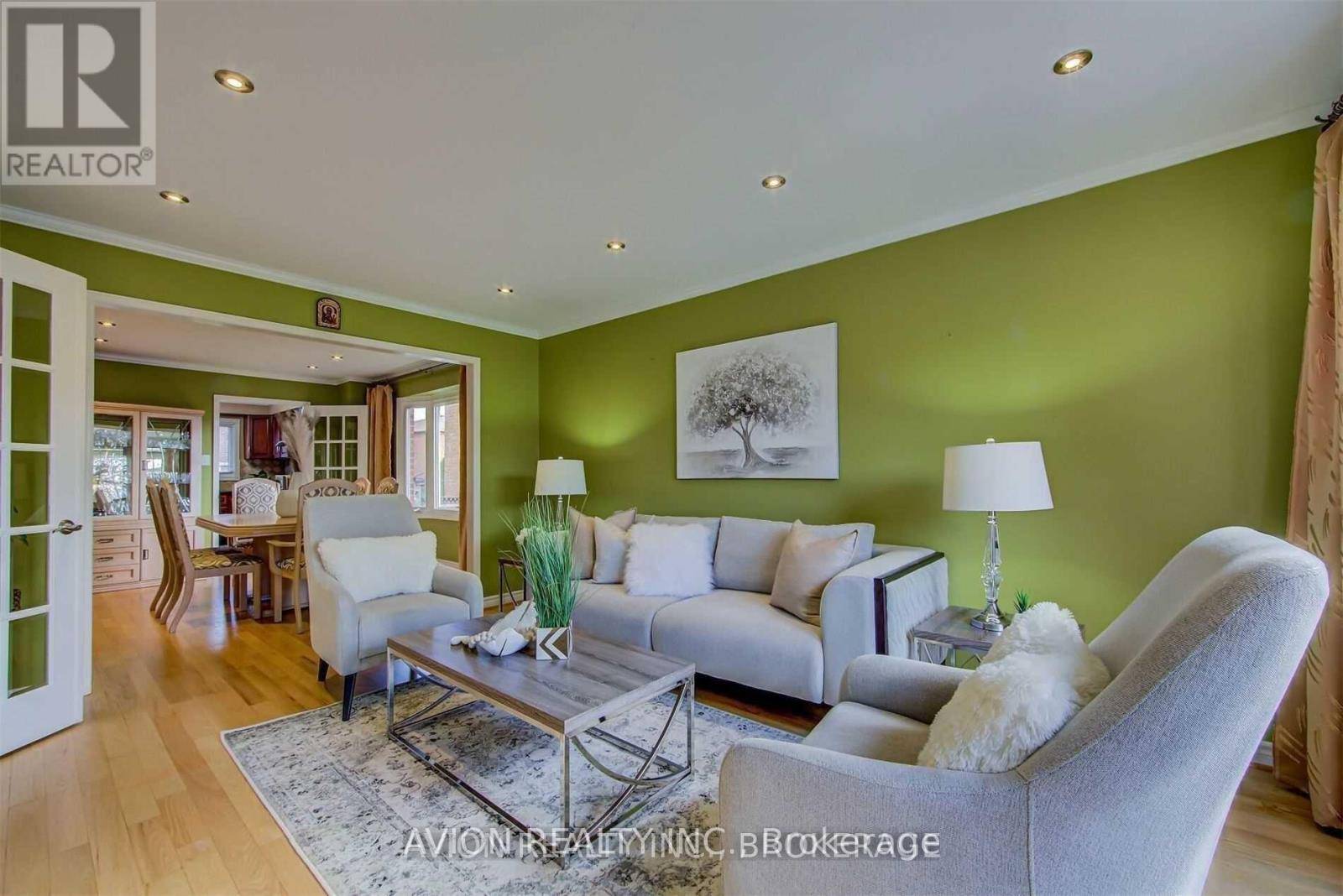 Oakville (cv Clearview), ON L6J6Z7,1287 BISHOPSTOKE WAY