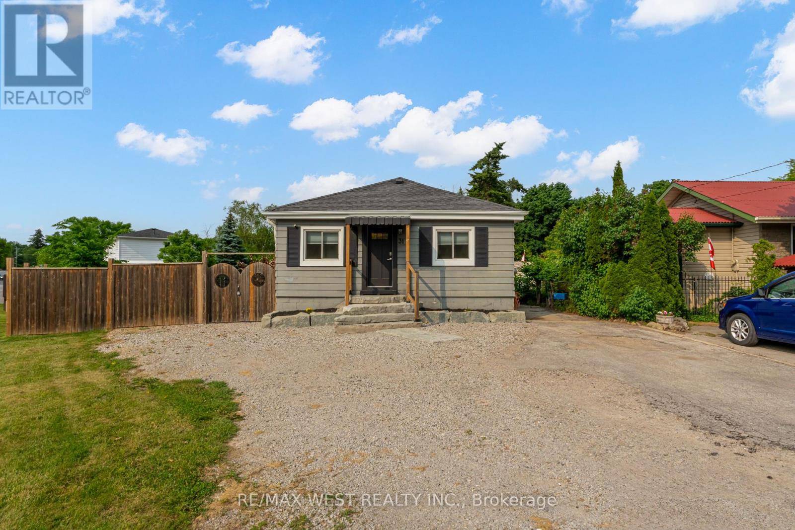 Halton Hills (glen Williams), ON L7G3P6,31 BEAVER STREET