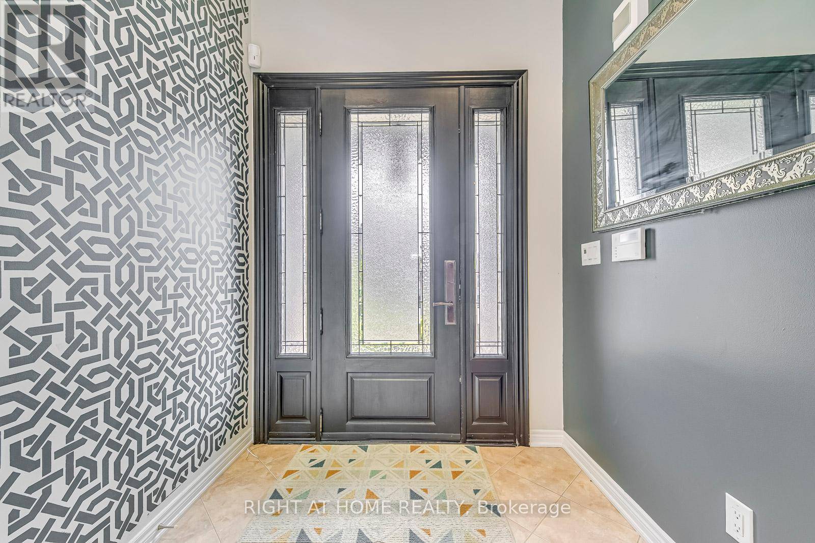 Oakville (jc Joshua Creek), ON L6H0B7,2374 WASAGA DRIVE
