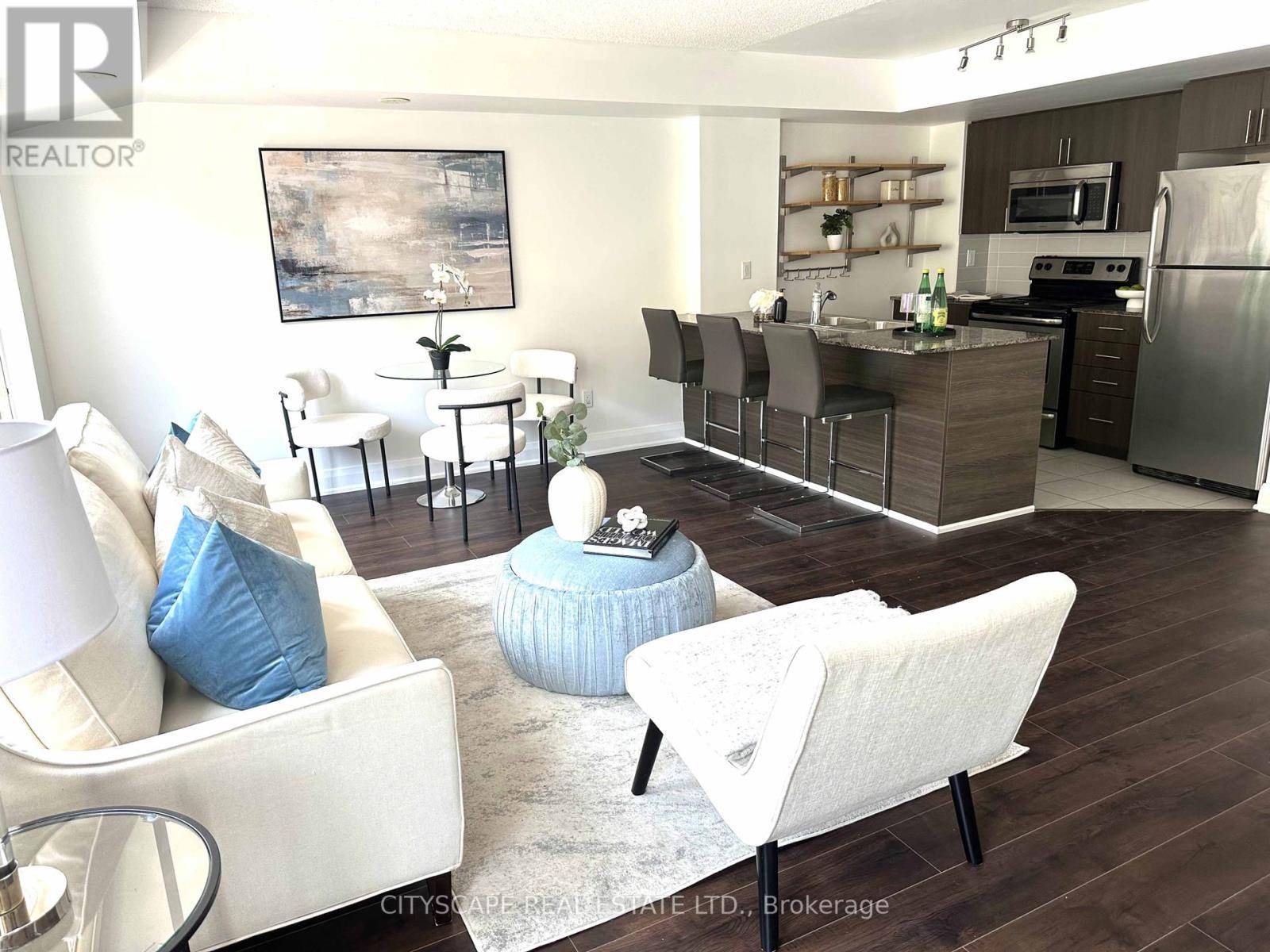 Toronto (dovercourt-wallace Emerson-junction), ON M6H0A9,16 Foundry AVE #212