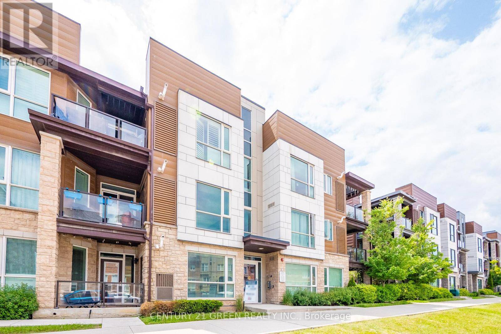 Oakville (wm Westmount), ON L6M1P5,2370 Khalsa Gate #306