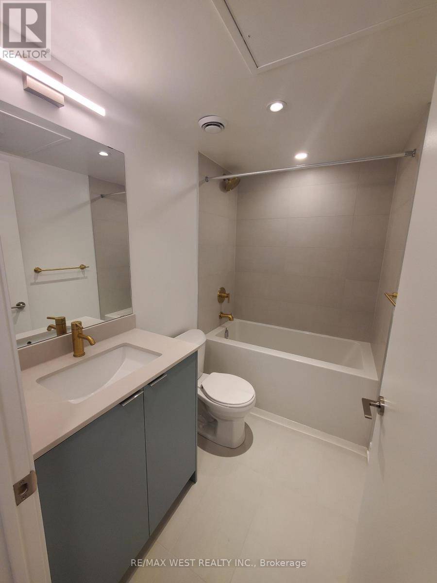 Toronto (stonegate-queensway), ON M8Z4E8,6 Chartwell RD #307