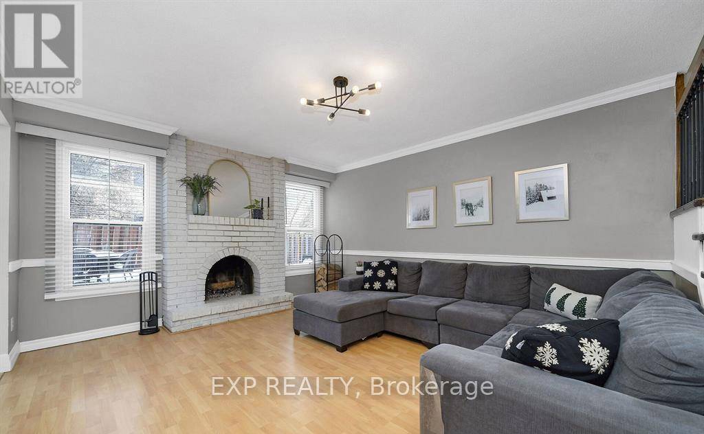 Brampton (heart Lake East), ON L6Z1P1,41 ROYAL PALM DRIVE