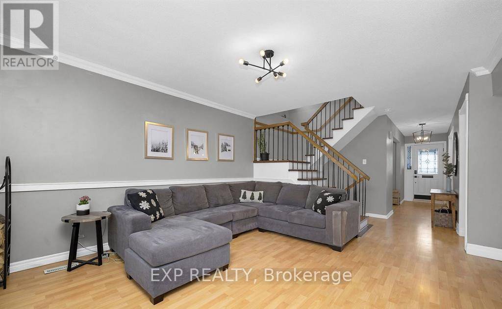 Brampton (heart Lake East), ON L6Z1P1,41 ROYAL PALM DRIVE